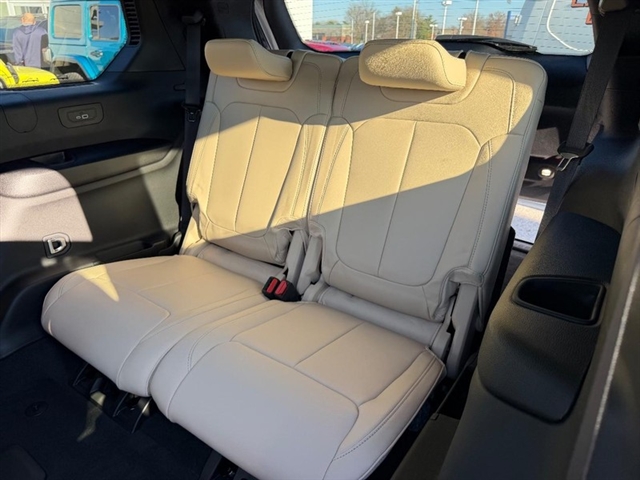 2025 Jeep Grand Cherokee L Limited:25-234