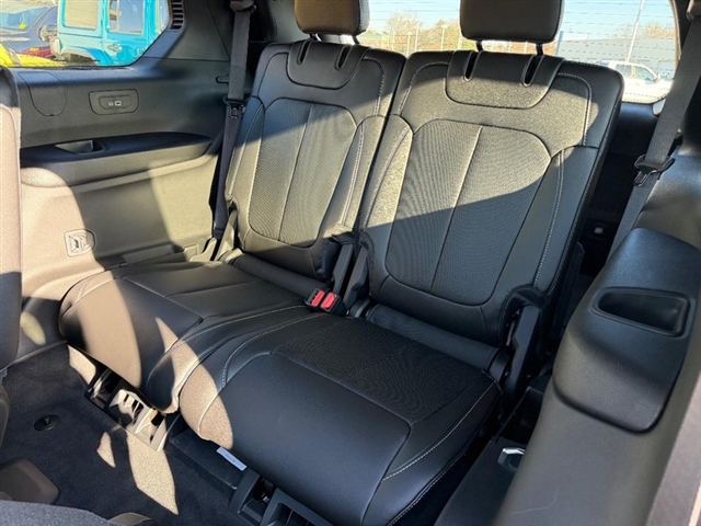 2025 Jeep Grand Cherokee L Limited:25-231