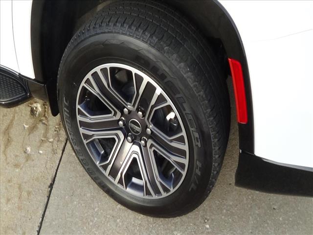 2025 Jeep Wagoneer L Base:C6864