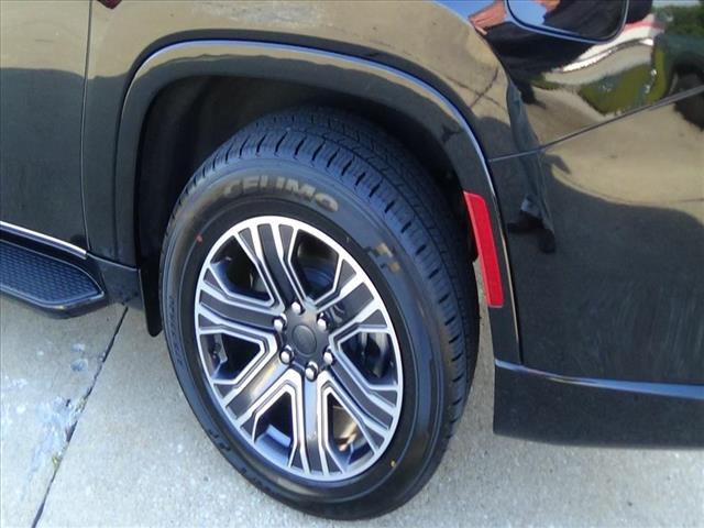 2024 Jeep Wagoneer L Series II:C6538