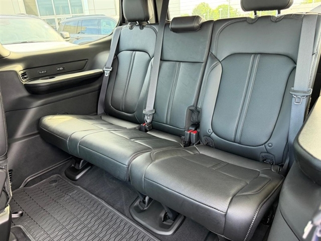 2026 Jeep Grand Wagoneer Upland:26-172