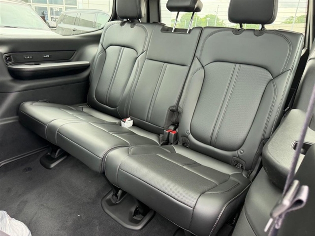 2026 Jeep Grand Wagoneer Upland:26-209