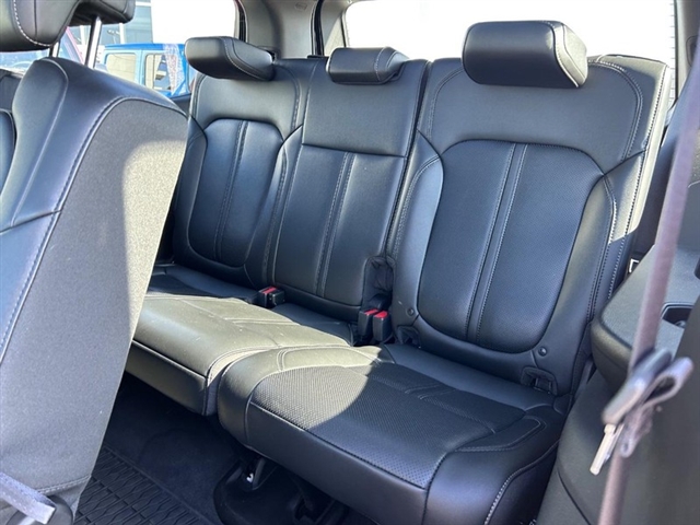2024 Wagoneer Wagoneer Base