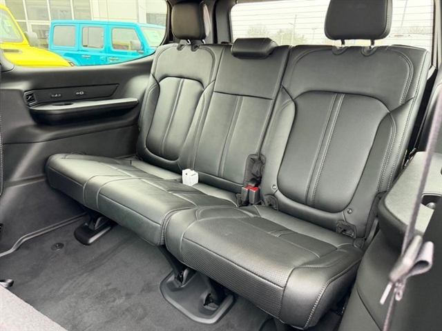 2026 Jeep Grand Wagoneer:26-088