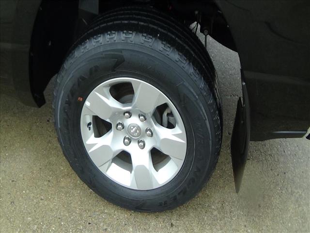 2023 RAM 1500 Big Horn:C6945