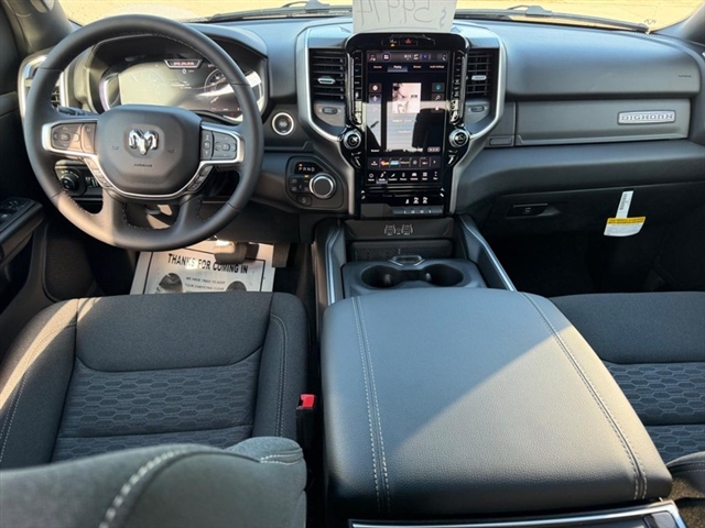 2027 RAM 1500 Big Horn:27-028