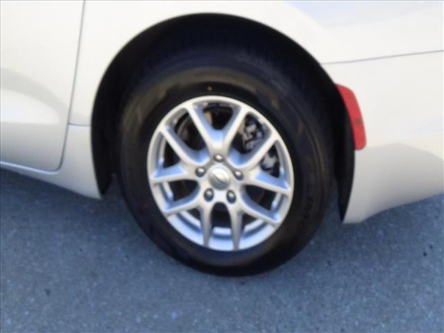 2024 Chrysler Pacifica Touring L:C6854