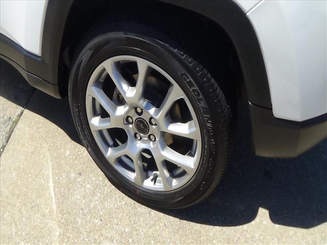 2025 Jeep Compass Limited:C6733