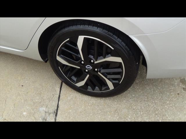 2024 Nissan Versa SR