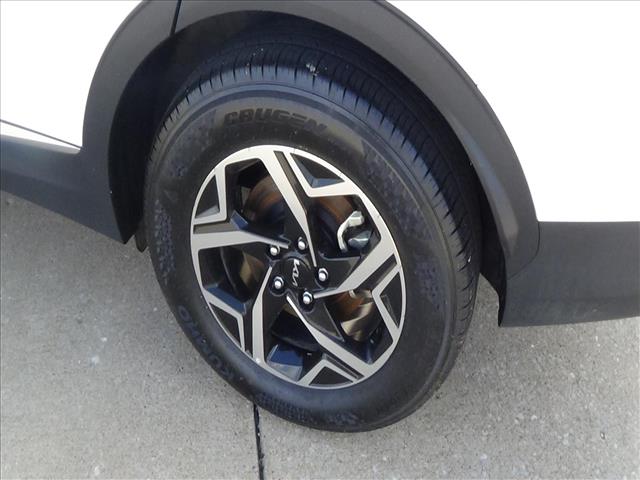 2025 Kia Sportage LX:C6883