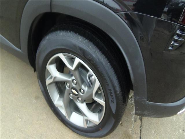 2025 Chevrolet Trax LT:C6832