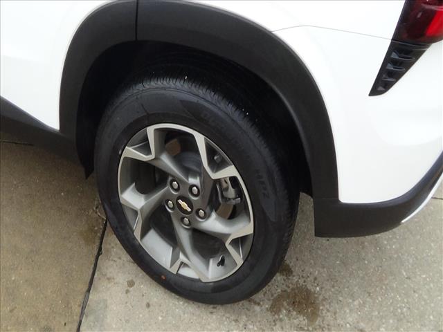 2025 Chevrolet Trax LT:C6806