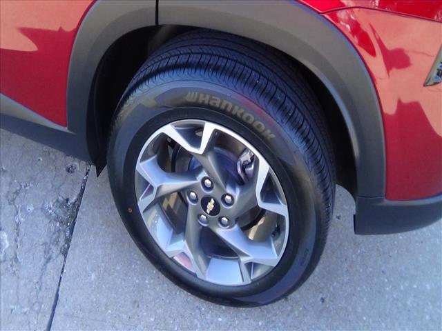 2025 Chevrolet Trax LT:C6821