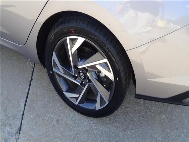 2025 Hyundai ELANTRA SEL Convenience:C6969