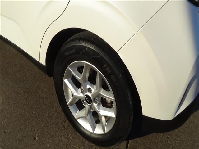 2023 Kia Soul LX:C6803