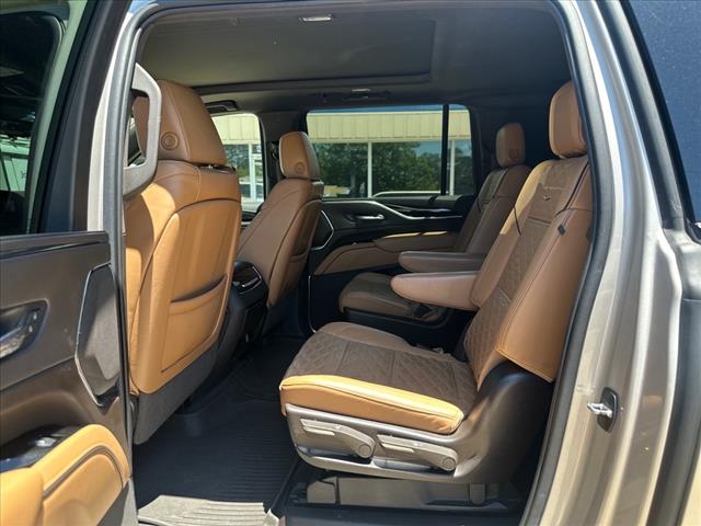 2022 Cadillac Escalade ESV Sport