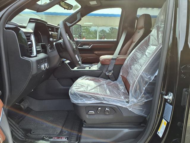 2025 GMC Sierra 3500HD Denali Ultimate