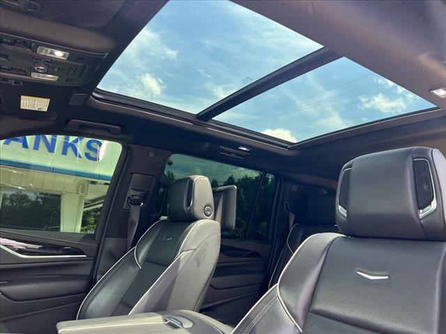 2022 Cadillac Escalade ESV Sport
