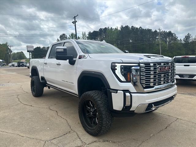 2024 GMC Sierra 2500HD Denali