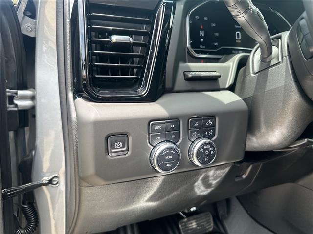 2025 GMC Sierra 2500HD AT4