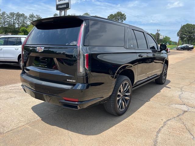 2022 Cadillac Escalade ESV Sport