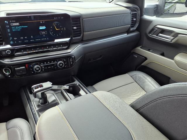 2024 Chevrolet Silverado 1500 ZR2