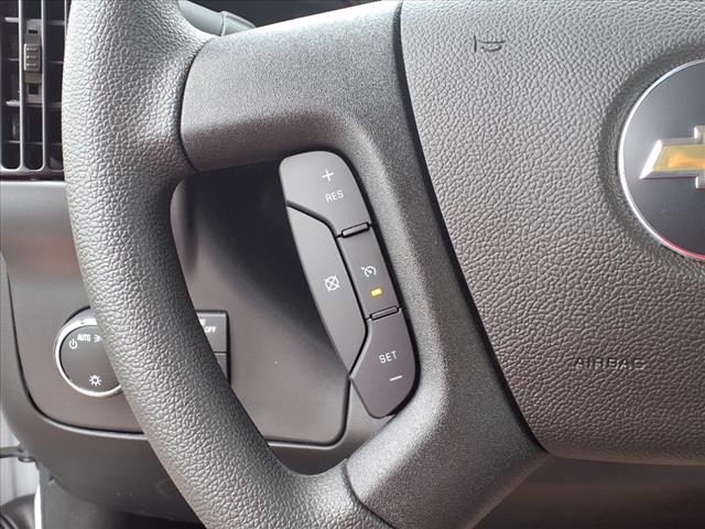 2025 Chevrolet Express WT