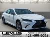 2025 Lexus ES 300h