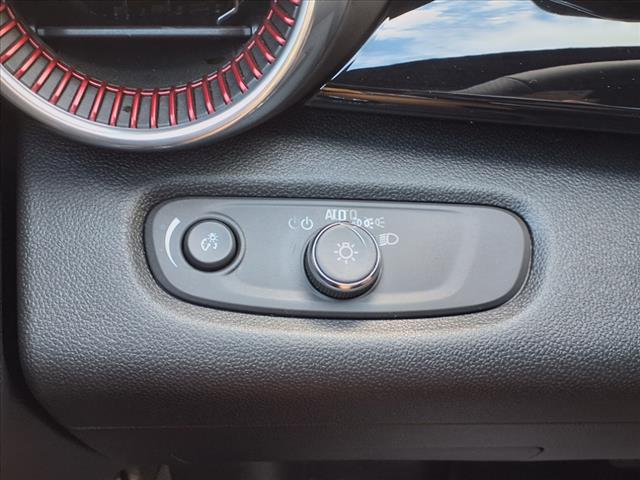 2025 Chevrolet Trax RS