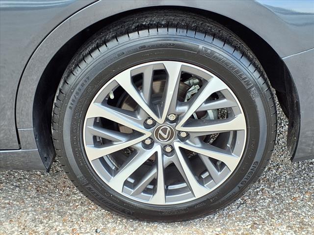 2022 Lexus ES 350 Base