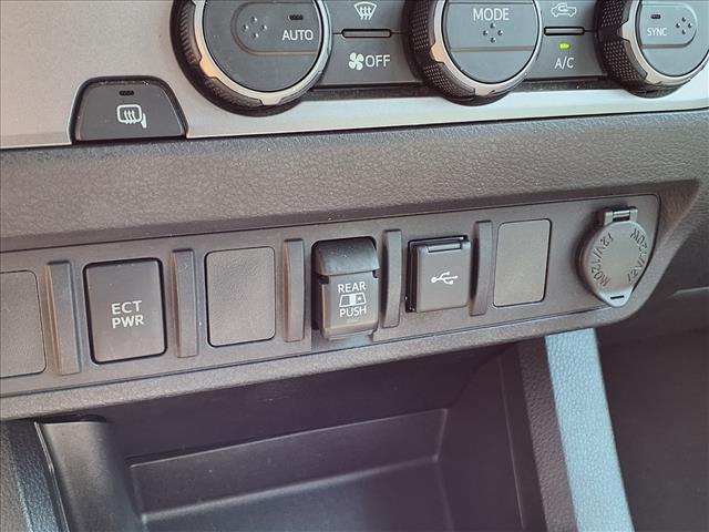 2022 Toyota Tacoma SR5 V6