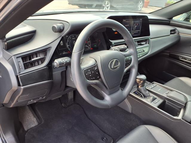 2022 Lexus ES 350 Base