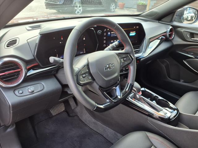 2025 Chevrolet Trax RS