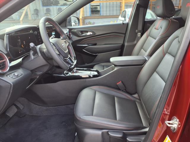 2025 Chevrolet Trax RS