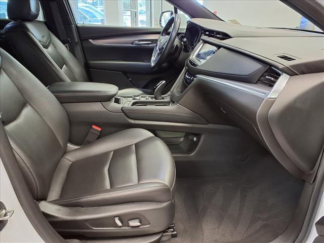 2021 Cadillac XT5 Luxury