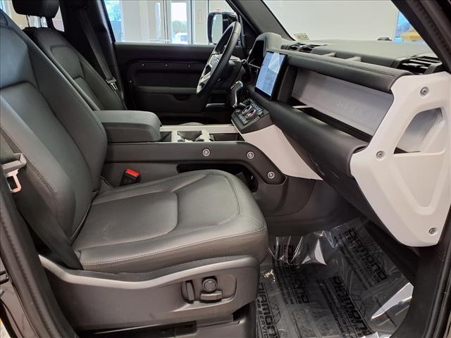 2025 Land Rover Defender S