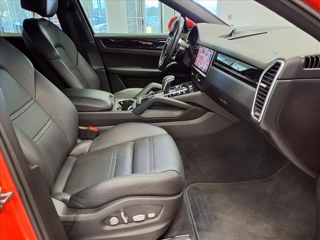 2021 Porsche Cayenne Base