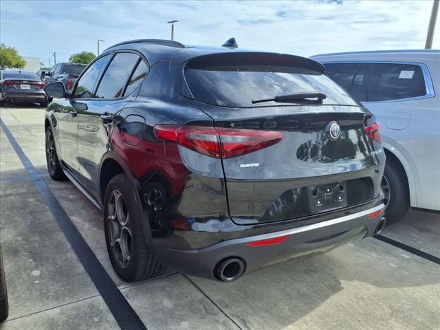 2022 Alfa Romeo Stelvio Sprint