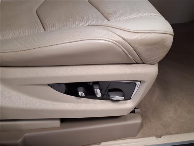 2016 Cadillac Escalade Luxury