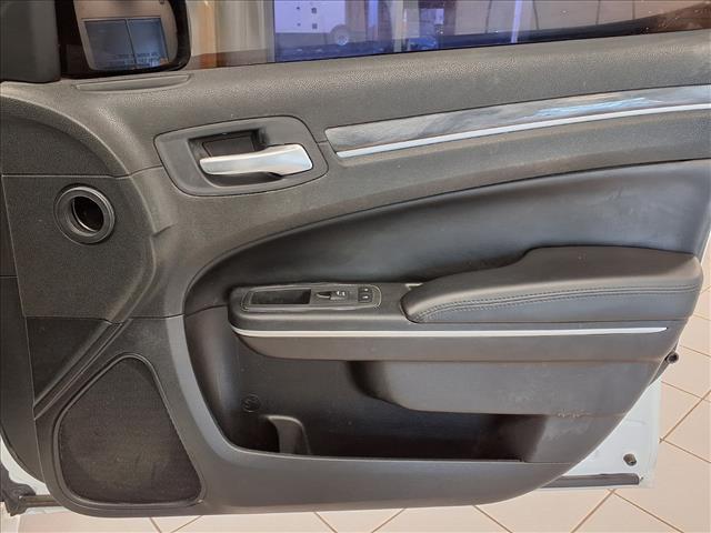 2021 Chrysler 300 Touring