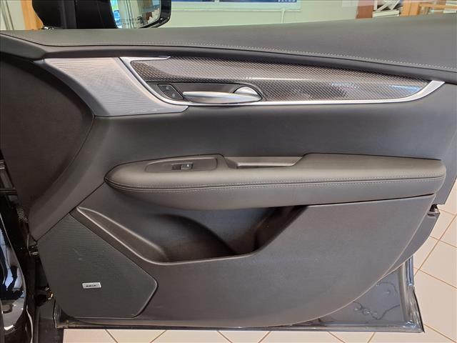 2023 Cadillac XT5 Sport