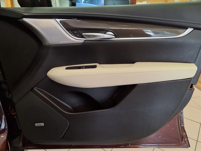 2022 Cadillac XT5 Sport