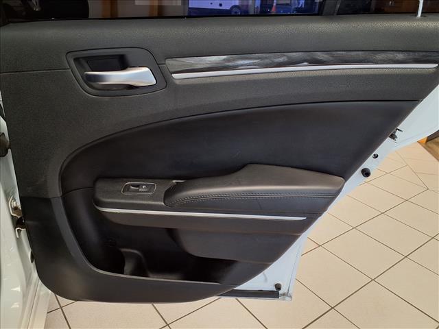 2021 Chrysler 300 Touring