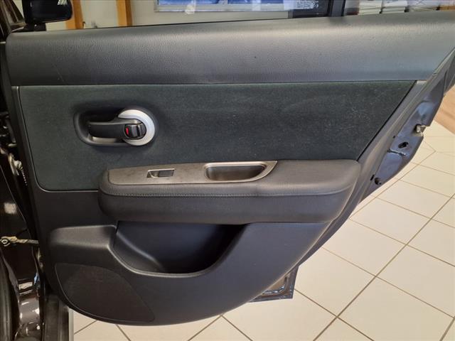 2012 Nissan Versa 1.8 S