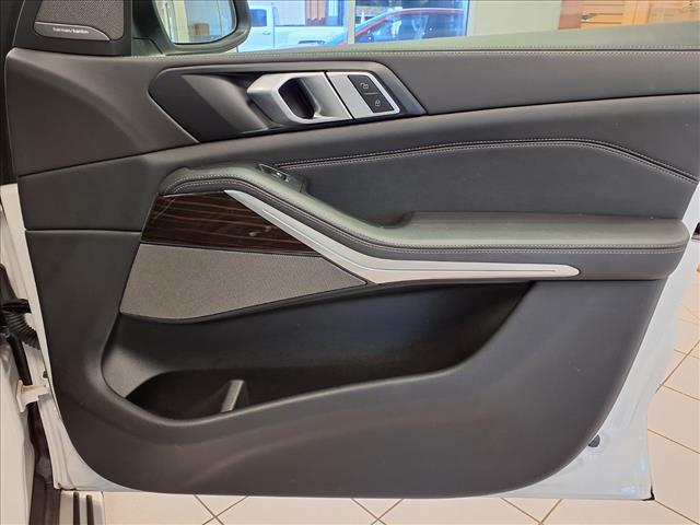 2024 BMW X5 xDrive50e