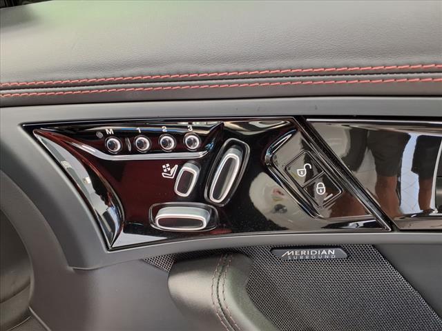 2020 Jaguar F-TYPE R
