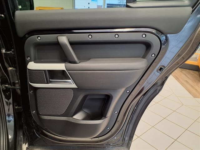 2024 Land Rover Defender S