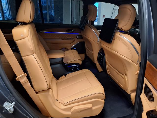 2023 Jeep Grand Cherokee L Summit