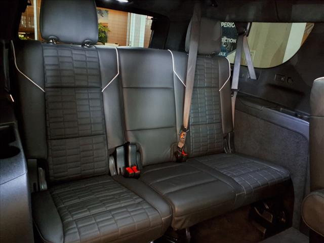 2025 Cadillac Escalade-V ESV V-Series