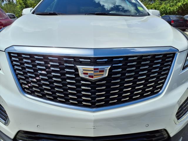 2022 Cadillac XT5 Premium Luxury